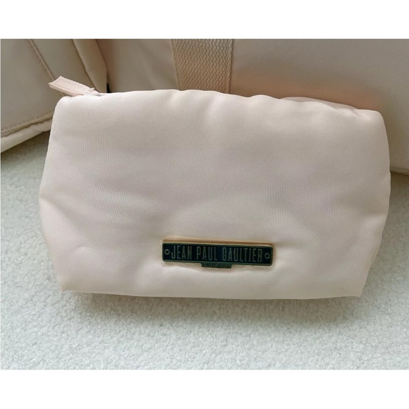 3 Jean Paul Bags ( BackPack Bag + Parfums Pouch + Travel Bag ) - Picture 8 of 16